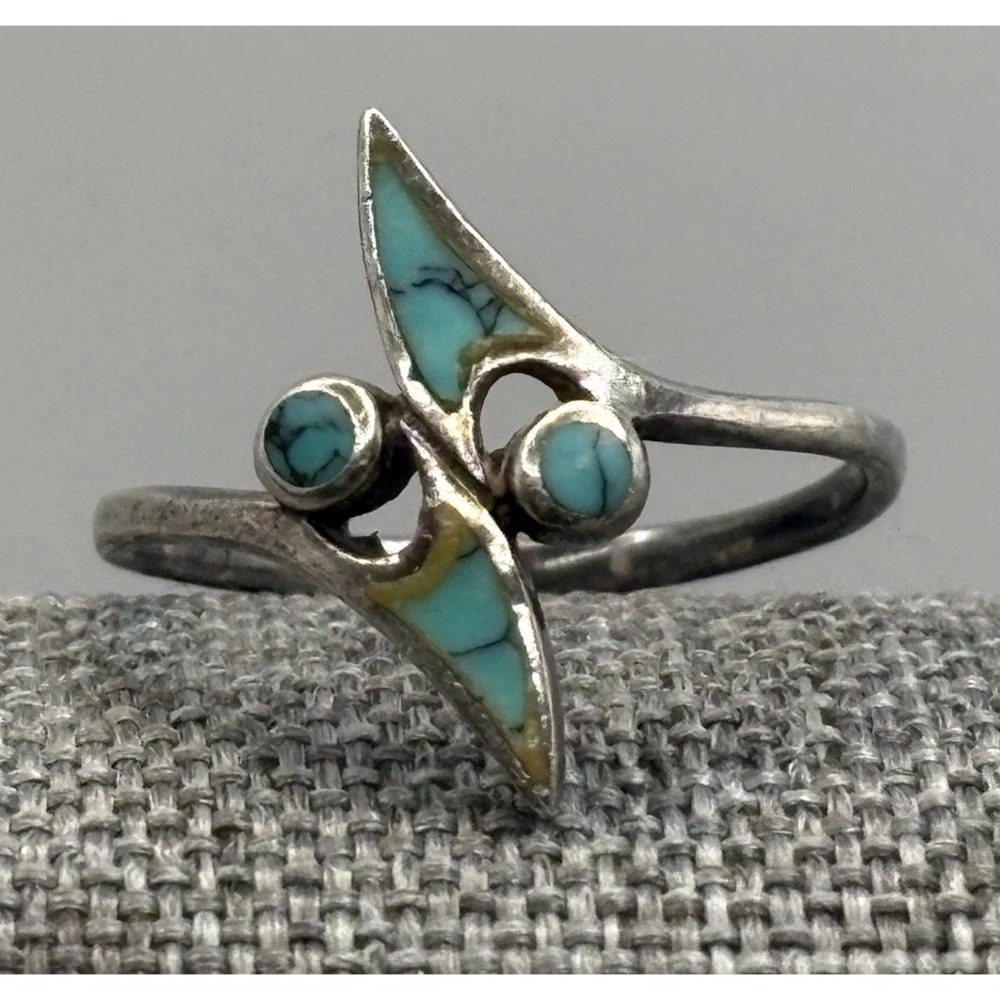 Vintage Southwestern Turquoise Inlay Sterling Silver Modernist Ring Size 7